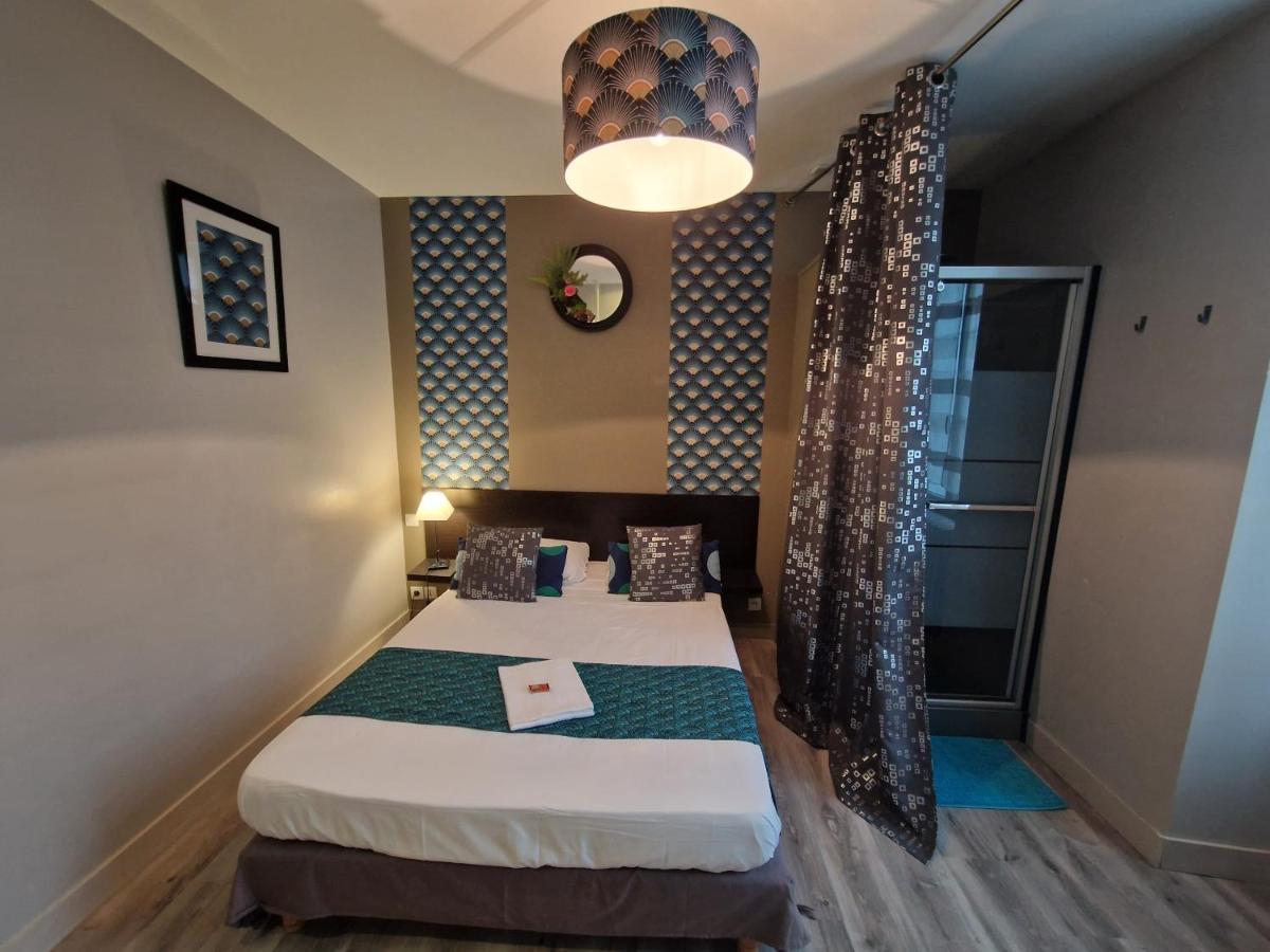 Hotel Saint Francois Precigne Soiree Etape Sur Demande Proche Sable-Sur-Sarthe Buitenkant foto